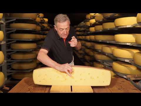 Emmentaler AOP La Découpe du Fromage
