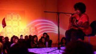 Kimya Dawson - &quot;Beer&quot; in Joshua White and Gary Panter&#39;s Lightshow live at MOCAD