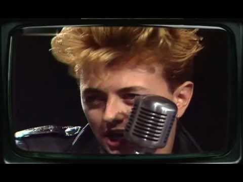 Stray Cats - Sexy and seventeen 1983