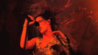 TE CONOZCO DESDE SIEMPRE - Malú (28/10/11 Palau de la Música Catalana Barcelona) [HD]