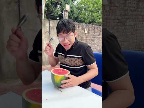 anh trai bị hạt tiêu ăn mất dưa hấu #hattieu