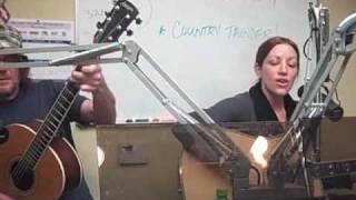 Jessica Harp performing &quot;Letting Go&quot;