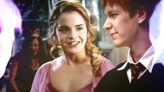 Fred & Hermione - [Just Stay Here] + Landslide fanfiction!