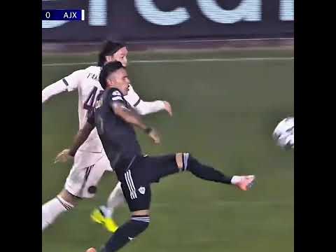 Hər gün birinən enerji yığır😅🔥#qarabagfk#camiloduran