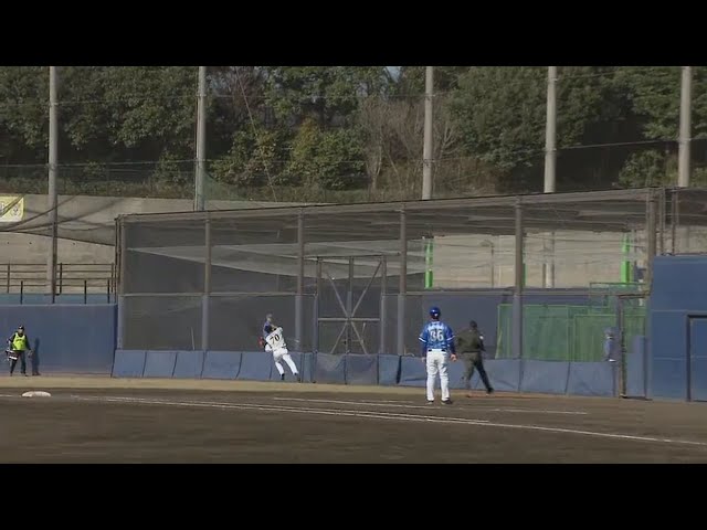 【ファーム】ファイターズ・今井 風に流されながらもナイスキャッチ!! 2018/3/25 F-DB(ファーム)