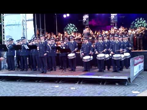 Tambourkorps Golkrath und Musikverein Erkelenz Mars der Medici