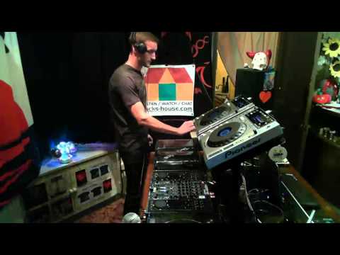 JAMES O'CONNELL live on Jacks House TV - DJ SET Deep Tech House