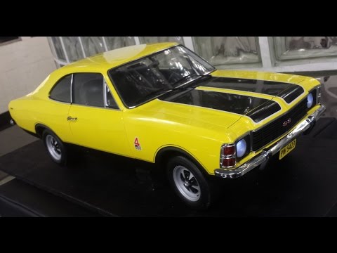 Chevrolet Opala SS 1/8 Diecast - Miniatura Montada Completa - Salvat