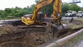 Exhortan a conductores tener precaución al transitar en autopista Duarte por socavón