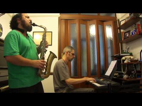 Blue Moon - Martín Sancia / Marcelo Tau