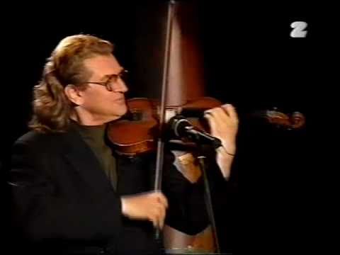 7. Izolda - Zamachowski, Malajkat, Wodecki i Rybotycka - benefis Zbigniewa Wodeckiego w teatrze STU