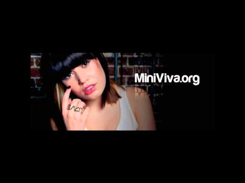 Britt Love - Playing The Game (Clip) (Mini Viva)