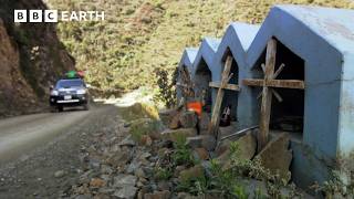Driving Alongside 2,000ft Drop in Peruvian Andes | World's Most Dangerous Roads | The Travel Edit
