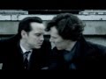 Sherlock S3 - Moriarty and Sherlock kiss 