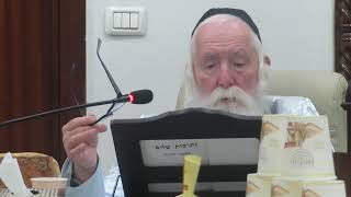 חלק משיעור בחנוכה לפני הדלקת הנר עם הנכדים תשפ"ו