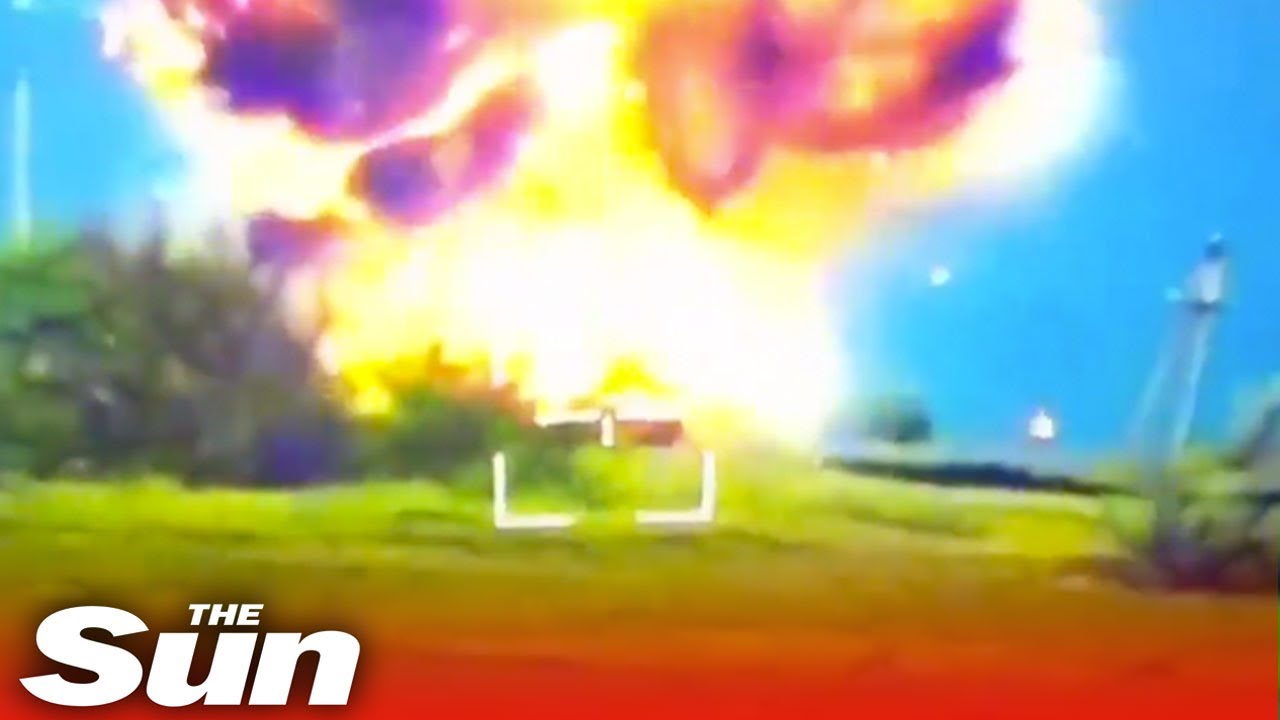 Ukrainian troops blow up alleged 'Russian vacuum bomb launcher'