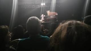 Fito contando como nació la canción Un Vestido y un Amor (Te vi)