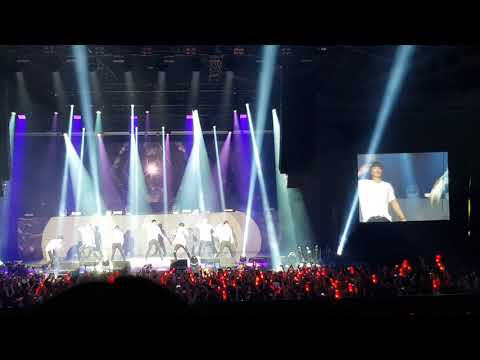 iKON Australia 2018 Continue Tour - Killing Me (FanCam)