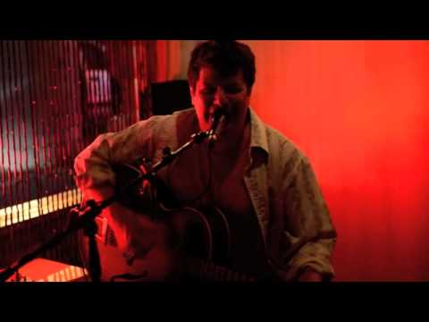 Jono Manson- Almost Home (Bar Chord- Tue 8/13/13 Set 2)