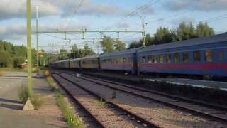 preview picture of video 'SJ Rc6 train for Tanum 3 august 2010.wmv'