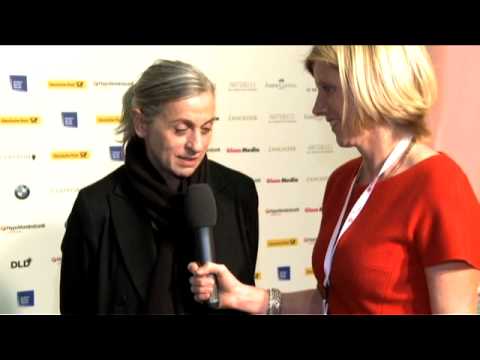 Gabriele Strehle, Strenesse, zu Ärger im Paradies