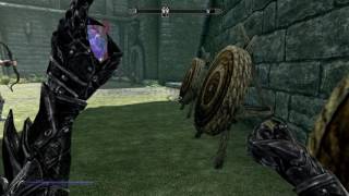 Skyrim Unlimited Daedric Arrows without having to use materials