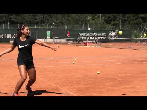 Daniella Medvedeva trainiert in Wildschönau