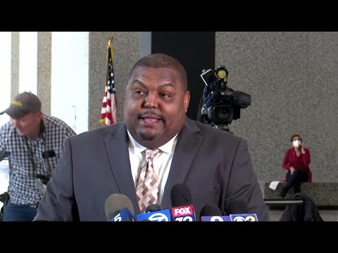 Victim's attorney responds to R. Kelly's sentence in Chicago case