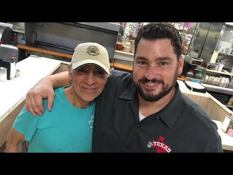 The Texas Bucket List - Hamlin Pharmacy in Corpus Christi (2016)