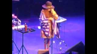 Erykah Badu - 20 Feet Tall LIVE