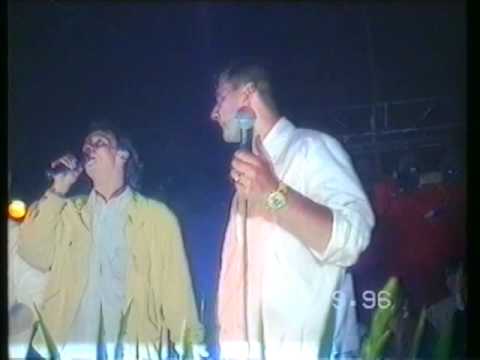 Gigi D'Alessio e Fratelli Artesi "GUAGLIO' LIVE "