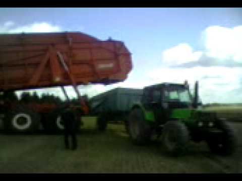 ensileuse new holland fx sur chassis dewulf