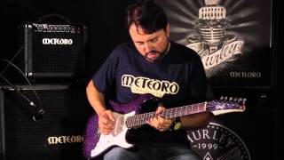 Video thumbnail for Meteoro Nitrous NDE15 amplificando caixa 4 falantes de 12" by Meteoro Amplifiers