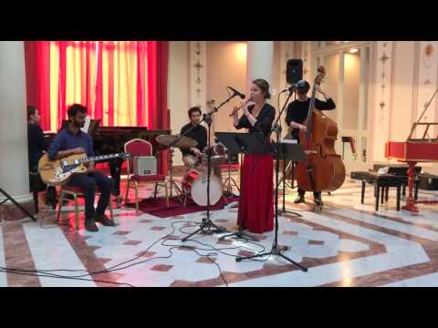 Oscar Peterson: The Bach Suite: Allegro / Lenka Molcanyiova & jazz quartet
