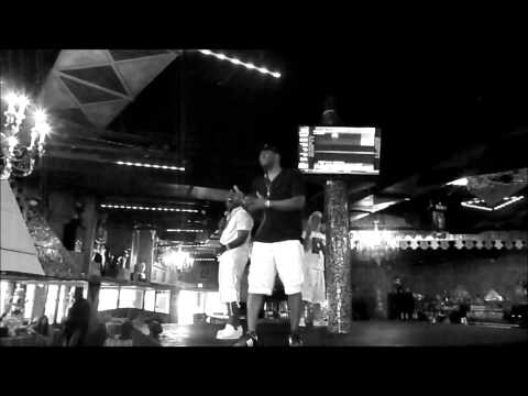 The Funky Bunch feat. Tashawn King @ Off The Hookah Miami 2012