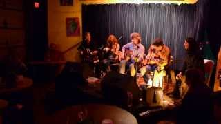 Mad Ripple Hootenanny Band  /  This Is It