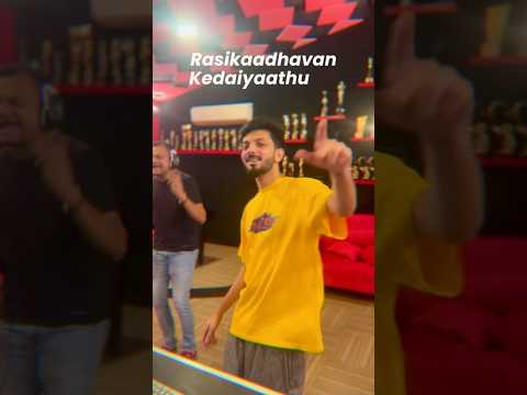 YouTube Thumbnail