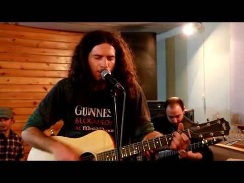 The Shakes - This Voice@Groove Studios Session
