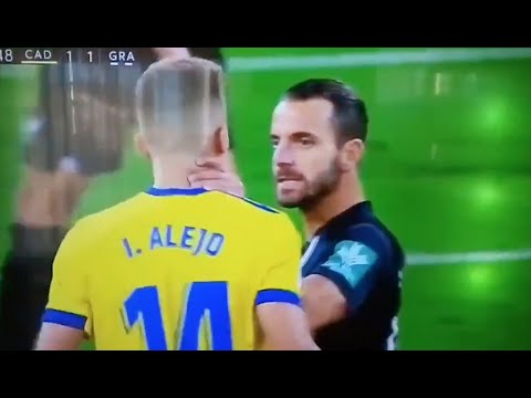 Death Touch in Football - Alejo vs Soldado