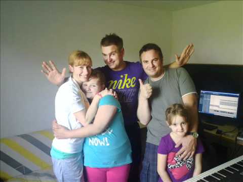 Rogoški slavčki Jaz pa grem na zeleno travco