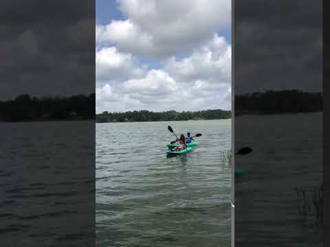 Kayaking on lake Walburg