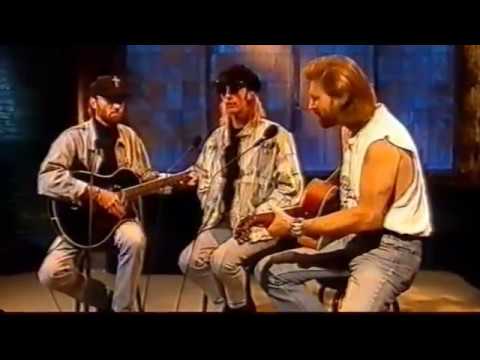 Videoclip de Blue Island — Bee Gees