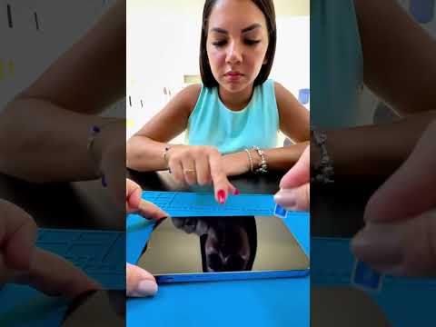 Dán kính cường lực gặp khách hàng này