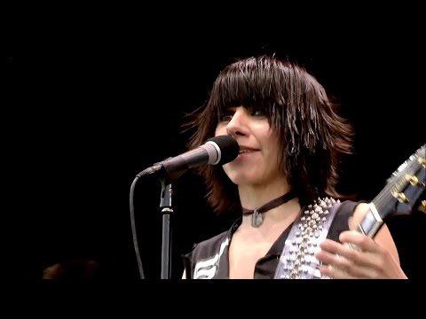 PJ Harvey - Glastonbury 2004