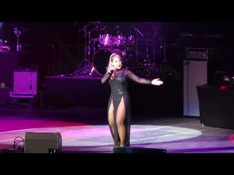 Lil Suzy - Take Me In Your Arms - Freestyle Explosion Throwback Jam Amalie Arena Tampa, FL 8-12-2022