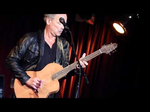 Lindsey Buckingham - Shut Us Down @ B.B. King Blues Club in NYC 6/4/2012
