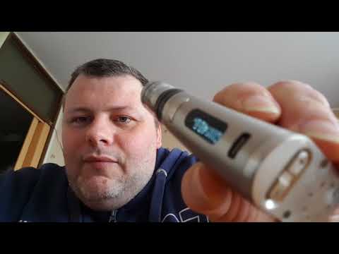 Unser Leben 81 Balkon Chillen Dampfen Rauchen Röggelchen füllt seinenDampfer auf Teil 1