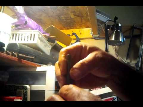 Reclaiming live bullet primers from brass shells