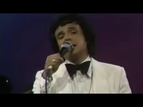 José José - O Tú O Yo (En Vivo)