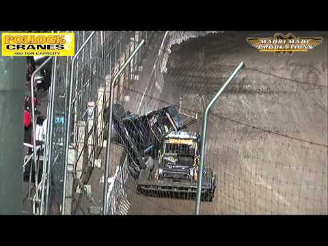 Superstock Wall Ride - Dale Robertson Vs Jayson Palamountain NZ Superstock Teams 2013